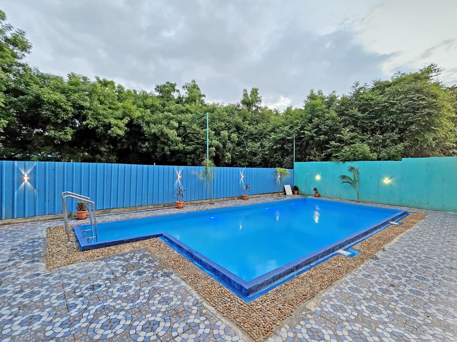 Auro Galaxy Villa Pondicherry Exterior photo